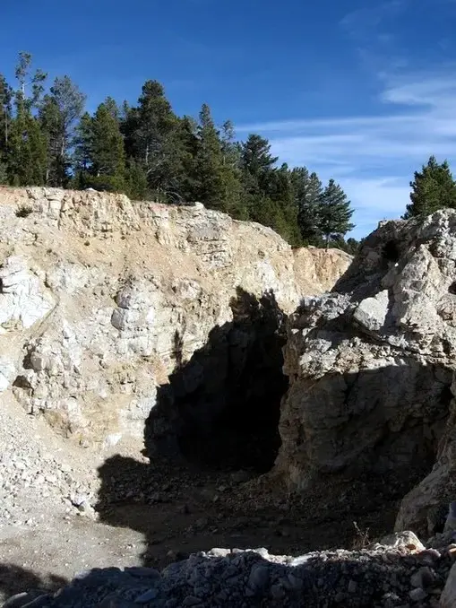 Pegmatite East Cut