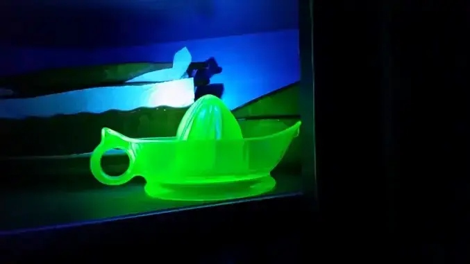 Green Glowing Juicer