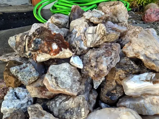 Shiny Clean Rocks