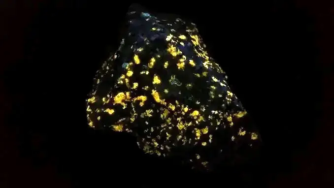 fluorescent norbergite diopside