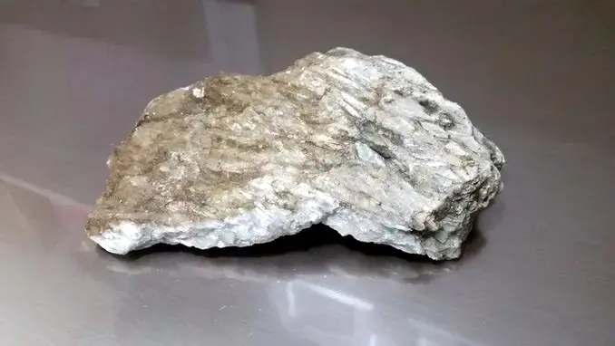 aphophyllite tremolite talc