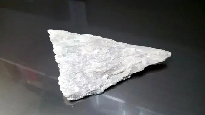 aphophyllite tremolite talc